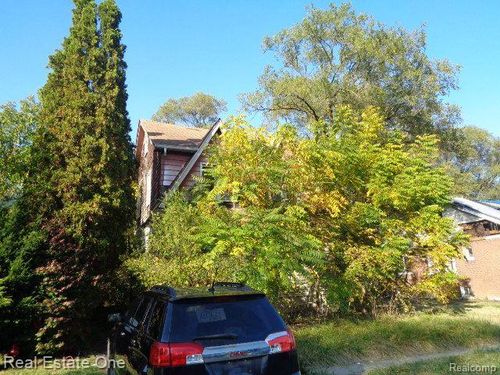 14531 Lappin St, Detroit, MI, 48205-2466 | Card Image