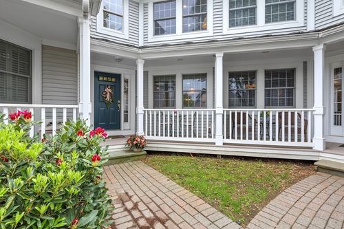 10-10 Highcroft Way, Hopkinton, MA, 01748-1299 | Card Image