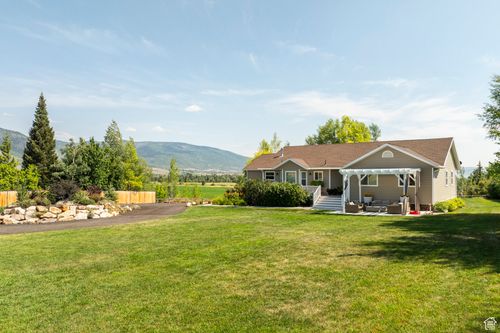 528 W Weber Canyon Rd, Oakley, UT, 84055-4502 | Card Image