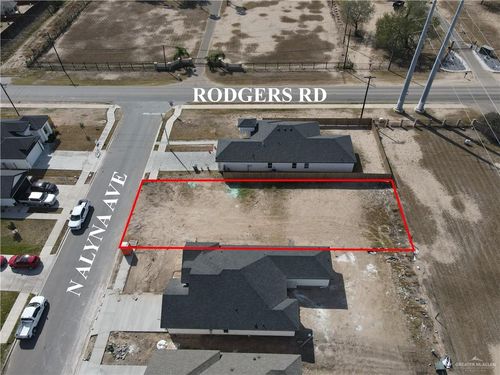 2805 N Alyna Ave, Edinburg, TX, 78541-5231 | Card Image