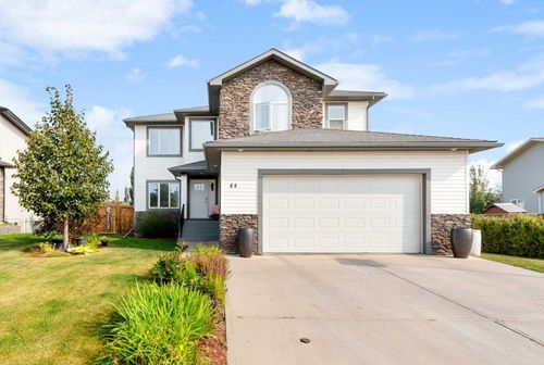 44 Sierra Rd, Olds, AB, T4H1X2 | Card Image