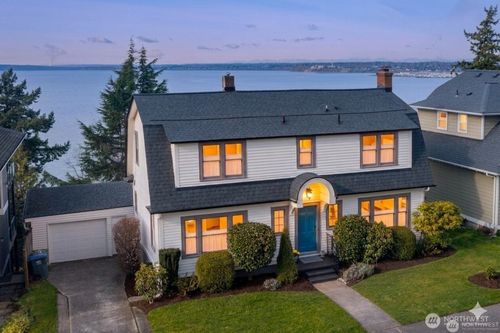 322 S Forest St, Bellingham, WA, 98225-5814 | Card Image