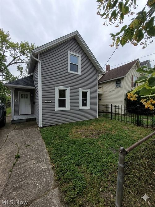 2059 W 42nd St, Cleveland, OH, 44113-3810 | Card Image