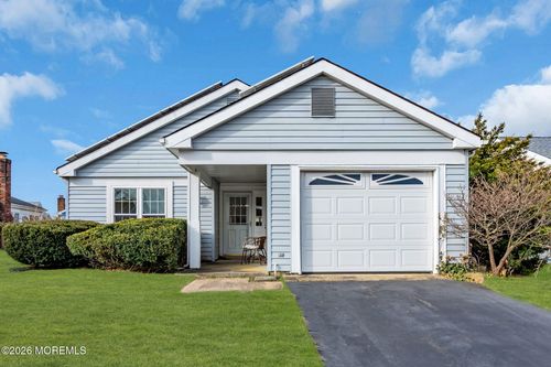 63 Sandhurst St, Manchester, NJ, 08759-6624 | Card Image