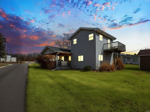 11846 W Lookout Dr, Monticello, IN, 47960-4712 | Card Image