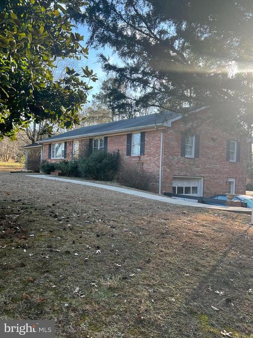 43641 Redmond Rd, LEONARDTOWN, MD, 20650-4514 | Card Image