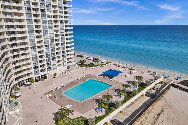 APT-1709 - 3180 S Ocean Dr, Condo with 2 bedrooms, 2 bathrooms and null parking in Hallandale Beach FL | Image 44