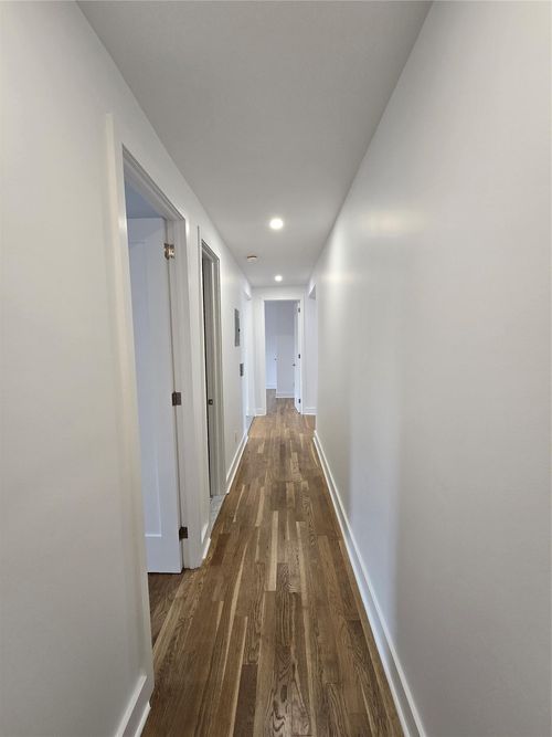 apt-b53-45 40th St, Sunnyside, NY, 11104-3976 | Card Image