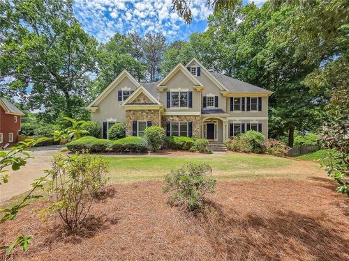 2820 Towne Village Dr, Duluth, GA, 30097-7615 | Card Image