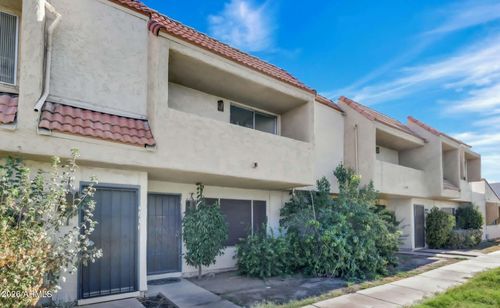 4818 W Rose Ln, Glendale, AZ, 85301-4709 | Card Image