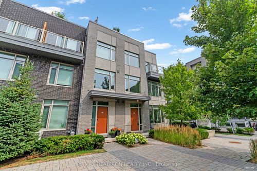 67-31 Applewood Lane, Etobicoke, ON, M9C0C1 | Card Image
