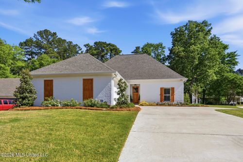 304 Fairway Cv, Brandon, MS, 39047-8197 | Card Image