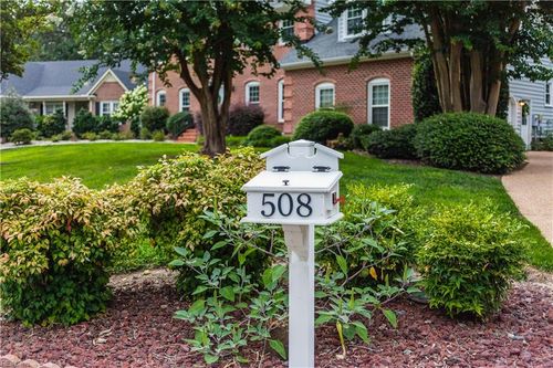 508 Birkdale Ct, Yorktown, VA, 23693-5524 | Card Image