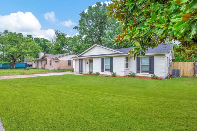 1412 Timberlake Cir, House other with 3 bedrooms, 2 bathrooms and null parking in Richardson TX | Image 5