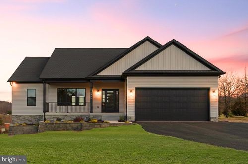 3651 Hanover Pike, MANCHESTER, MD, 21102-1713 | Card Image