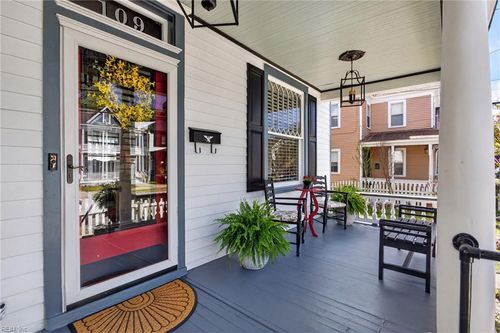 109 Riverview Ave, Portsmouth, VA, 23704-1918 | Card Image
