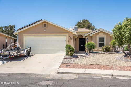 3904 Crystal Court, Las Cruces, NM, 88012 | Card Image
