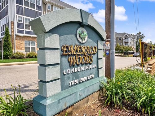 203-13050 W Bluemound Road, Elm Grove, WI, 53122 | Card Image
