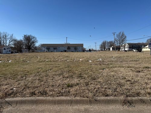 000 W Aldrich Rd, Bolivar, MO, 65613 | Card Image