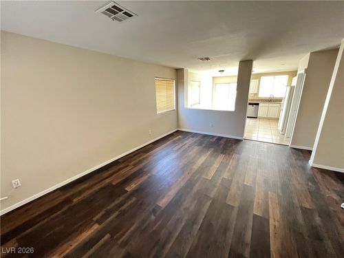 681 Salt Flats Cir, Henderson, NV, 89011-4917 | Card Image