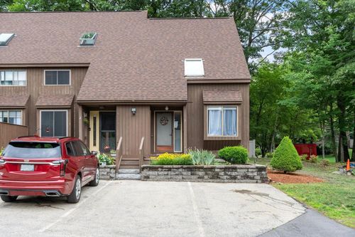 1 Cortez Dr, Nashua, NH, 03062-1426 | Card Image