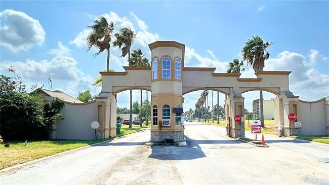 1209 Rhett Dr, House other with 3 bedrooms, 4 bathrooms and 2 parking in Pharr TX | Image 31