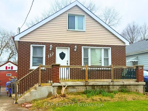 137 Hale St, London, ON, N5W1E5 | Card Image