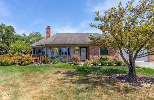 7334 Castleton Farms North Dr, Indianapolis, IN, 46256-1946 | Card Image