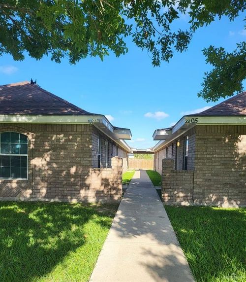 apt-4-2205 N Erica St, Pharr, TX, 78577-7392 | Card Image