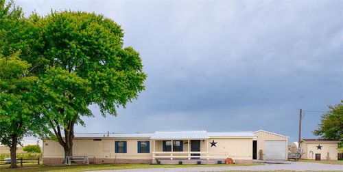 19281 Route 66 N, Sayre, OK, 73662-6066 | Card Image
