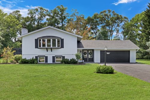 31340 N Liberty Rd, Grayslake, IL, 60030-9751 | Card Image