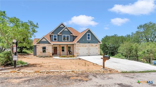 105 Chesterfield Dr, Kingsland, TX, 78639-5351 | Card Image