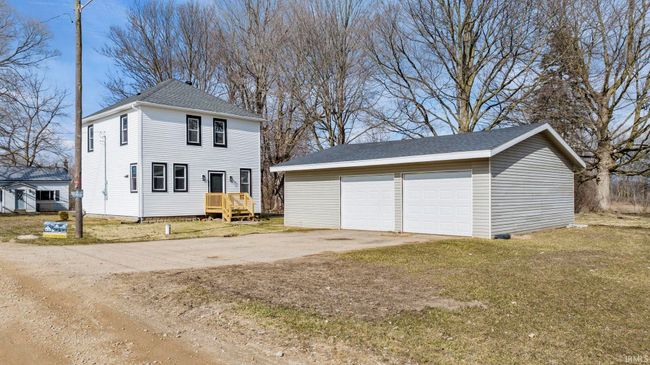 1746 S Main Ln, House other with 3 bedrooms, 3 bathrooms and null parking in Pierceton IN | Image 5