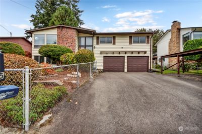 20625 9th Avenue S, House other with 3 bedrooms, 1 bathrooms and 2 parking in Des Moines WA | Image 2