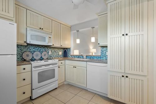 apt-307-2809 Florida Blvd, Delray Beach, FL, 33483-4636 | Card Image