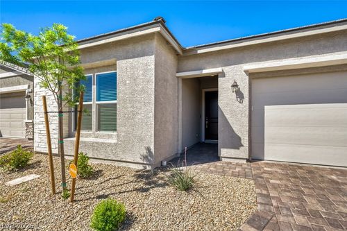 10205 Tumbaga St, Las Vegas, NV, 89183-7624 | Card Image