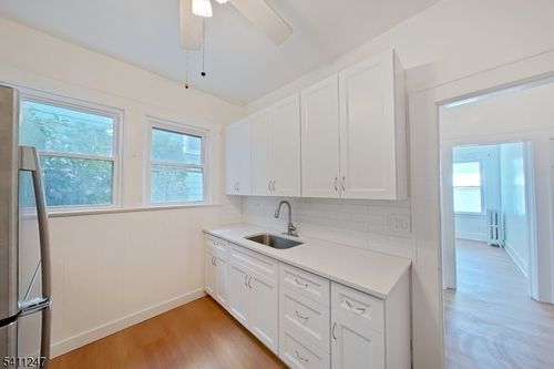 apt-1r-183 Broad St, Bloomfield, NJ, 07003-2695 | Card Image