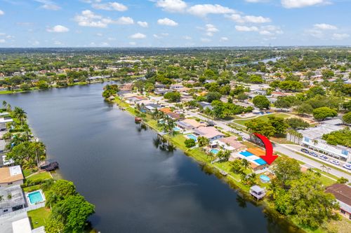1740 Nw 113 Avenue, Pembroke Pines, FL, 33026 | Card Image