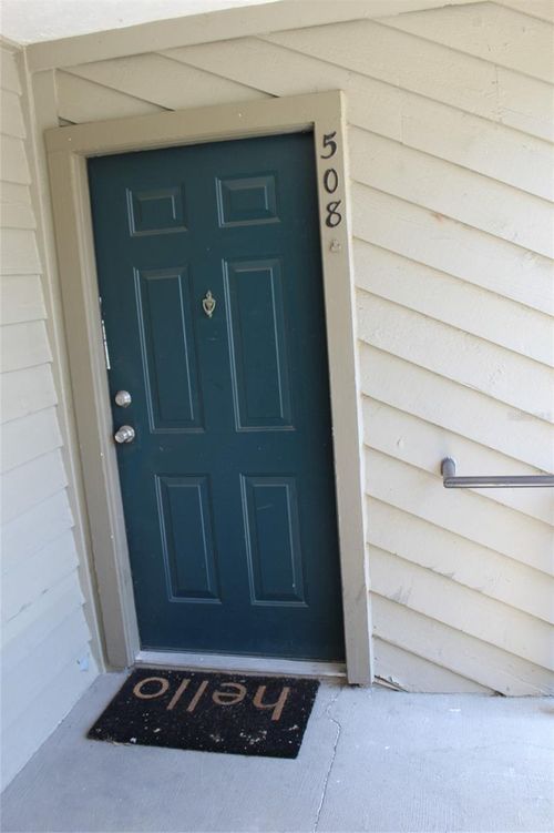 apt-508-9100 Dr Martin Luther King Jr St N, St Petersburg, FL, 33702-3077 | Card Image