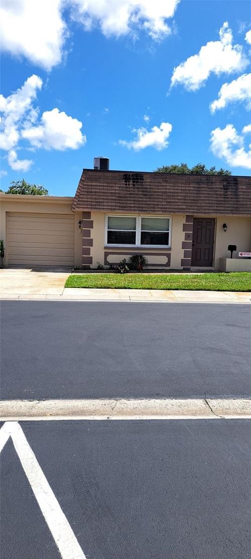 6770 Riviera N, PINELLAS PARK, FL, 33781-1131 | Card Image