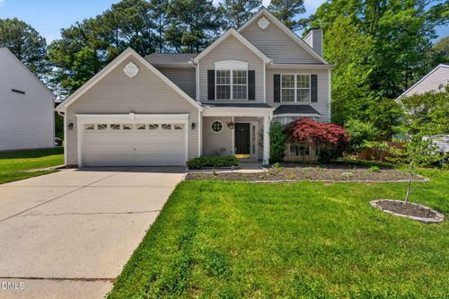 410 Bergen Ave, Apex, NC, 27502-4852 | Card Image