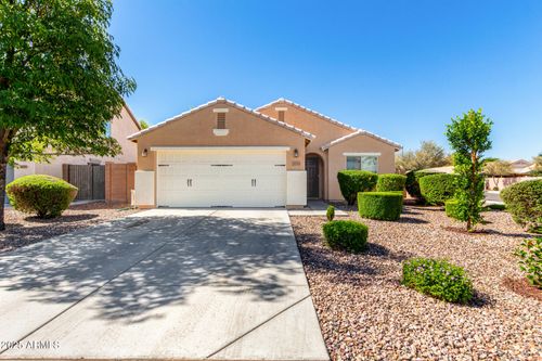 2053 E Saddlebrook Ct, Gilbert, AZ, 85298-7416 | Card Image