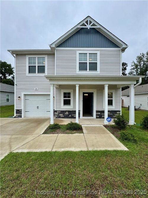 808 N Jackson St, Raeford, NC, 28376-2010 | Card Image