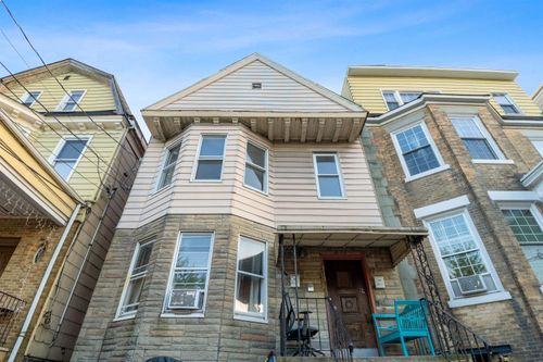 apt-2-313 23rd St, Union City, NJ, 07087-7230 | Card Image