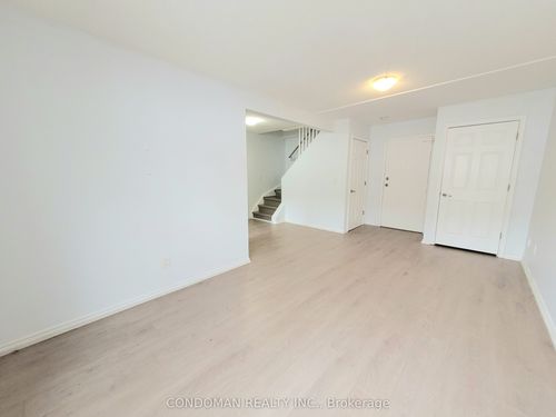 49-477 Dean Ave, Oshawa, ON, L1H3E4 | Card Image