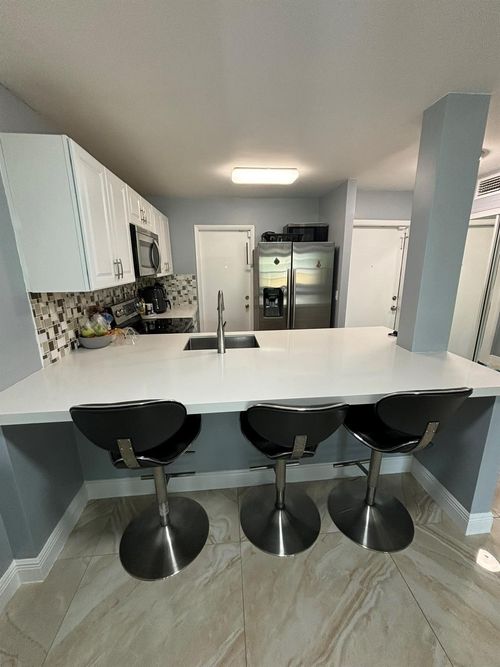 21-440 Se 2nd Ave, Deerfield Beach, FL, 33441-5472 | Card Image