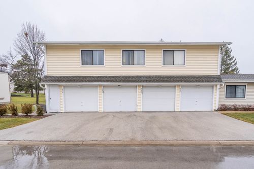 624-624 Breakers Pt, Schaumburg, IL, 60194-3606 | Card Image