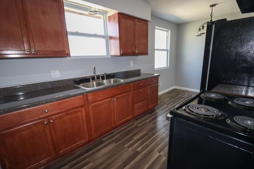 3318 Olsen Ln, Nashville, TN, 37218-3010 | Card Image
