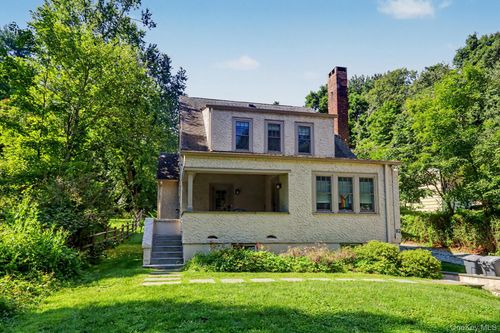 b-82 Douglas Rd, Chappaqua, NY, 10514-3105 | Card Image