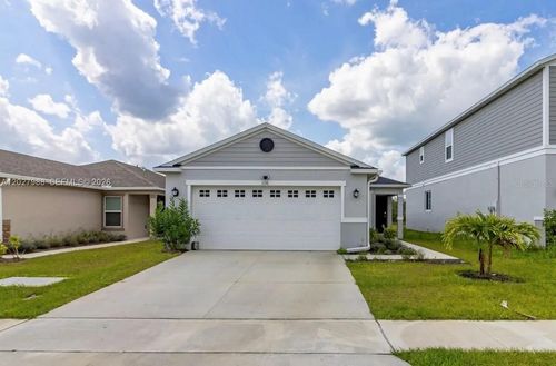 1136-1136 Papaya Cir, DAVENPORT, FL, 33897-6332 | Card Image